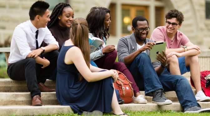 GRANTS FOR FOREIGN AND ITALIAN CITIZENS LIVING ABROAD AWARDED BY THE ITALIAN GOVERNMENT