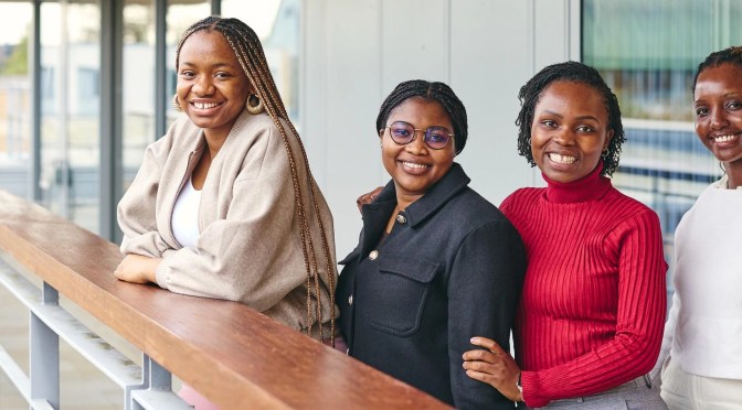 UNIVERSITY OF OXFORD ADARA FOUNDATION SCHOLARSHIPS