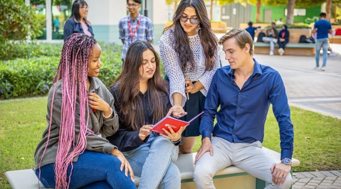 AARON SIMS SCHOLARSHIP: FOR PHD STUDENTS ON LANGUAGE OR COMPARATIVE LITERATURE MPHIL PROGRAMMES