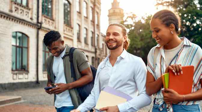 UNIVERSITY OF MANCHESTER HUMANITARIAN SCHOLARSHIPS