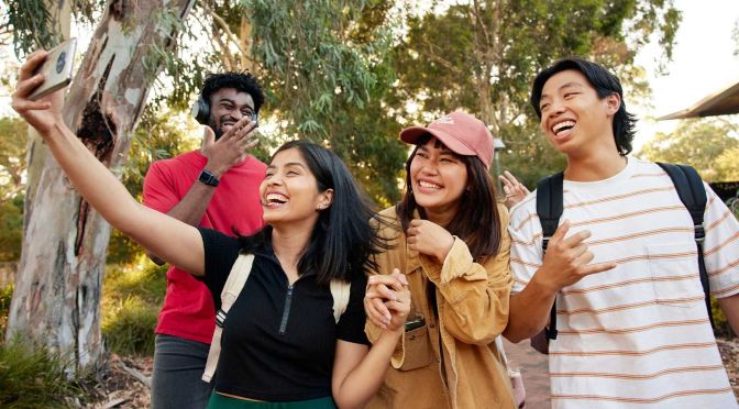 CURTIN UNIVERSITY HDR SCHOLARSHIP – WASM: MINERALS ENERGY AND CHEMICAL ENGINEERING – MATERIAL DEVELOPMENT FOR RECHARGEABLE PROTON BATTERIES