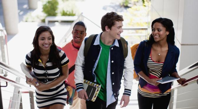 HURON UNIVERSITY SABIS GLOBAL LEADER WITH HEART AWARD (INTL)