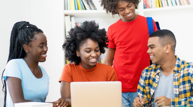 UNIVERSITY OF PITTSBURGH INTERNATIONAL STUDENT UNDERGRADUATE SCHOLARSHIP