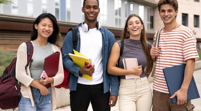 UNIVERSITY OF BRADFORD SCHOLARSHIP FOR COMPUTER SCIENCE FOR ARTIFICIAL INTELLIGENCE BSC