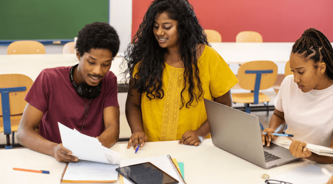 RESEARCH TRAINING PROGRAM  SCHOLARSHIP (RTP)  / DEAKIN UNIVERSITY POSTGRADUATE RESEARCH  SCHOLARSHIP (DUPR) 