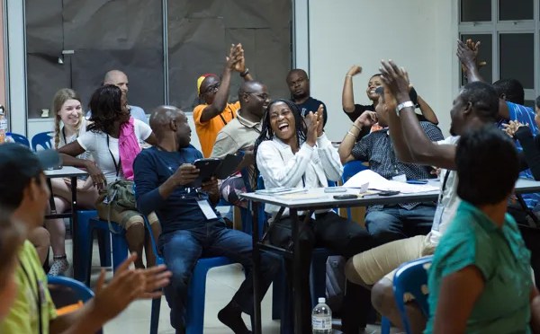 ASSOCIATION OF COMMONWEALTH UNIVERSITIES (ACU) ROUTLEDGE/ROUND TABLE COMMONWEALTH STUDENTSHIPS